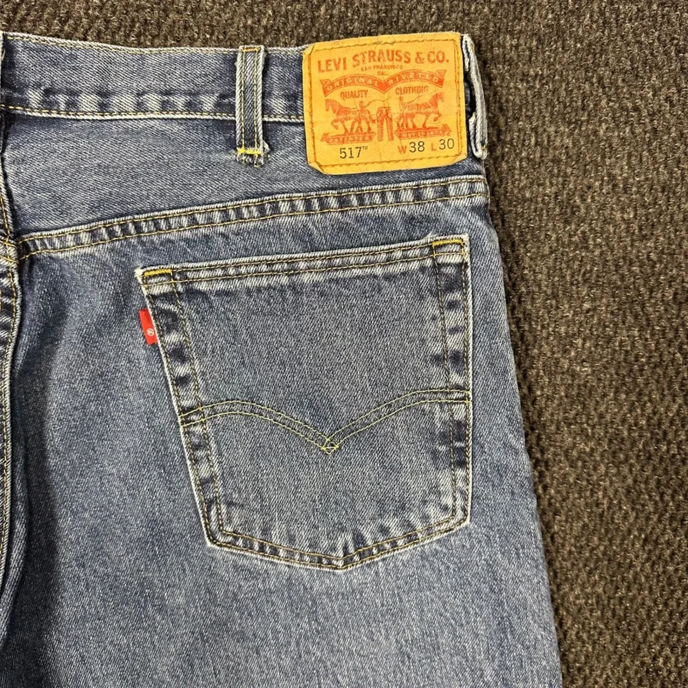 Levi's 517 Bootcut Jeans Mens 38x30 Blue Medium Wash Denim Cowboy (Fit 37x30)